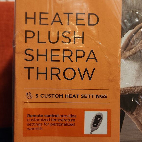 Cuddl Duds Heated Plush to Sherpa Throw Blanket – Tan | NWT in Box - Picture 8 of 9